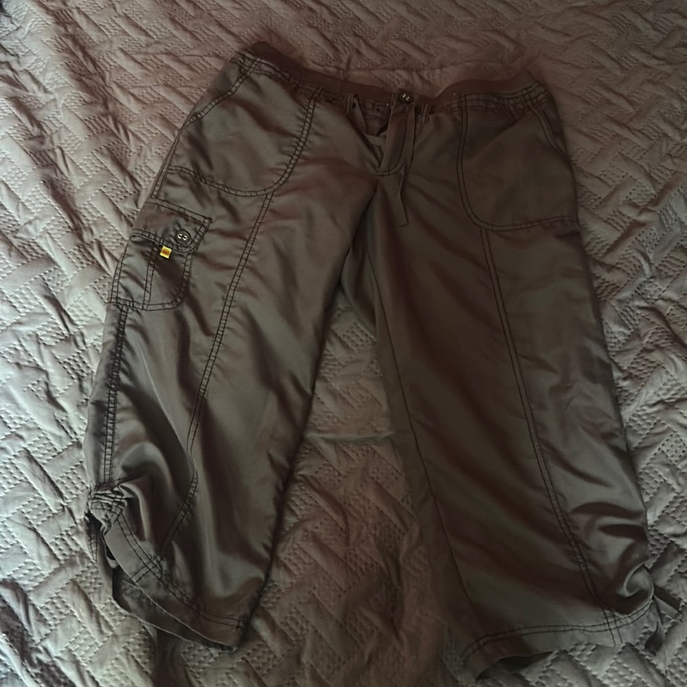 Women’s Capri’s.  Grey.